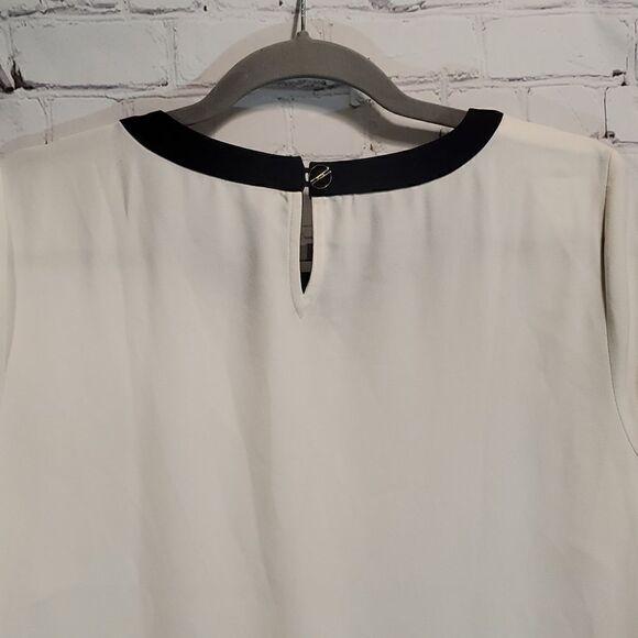 Talbots white and navy quarter sleeve blouse NWT - Picture 8 of 9